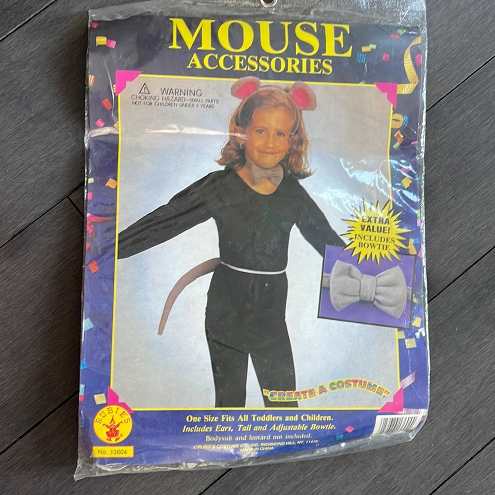 [FREE] or 5/$5 Mouse accessories/costume. Size OS
